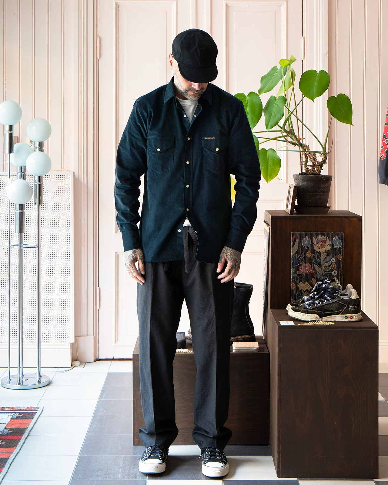 Indigofera Sideras Shirt, Corduroy, Navy - Image 2
