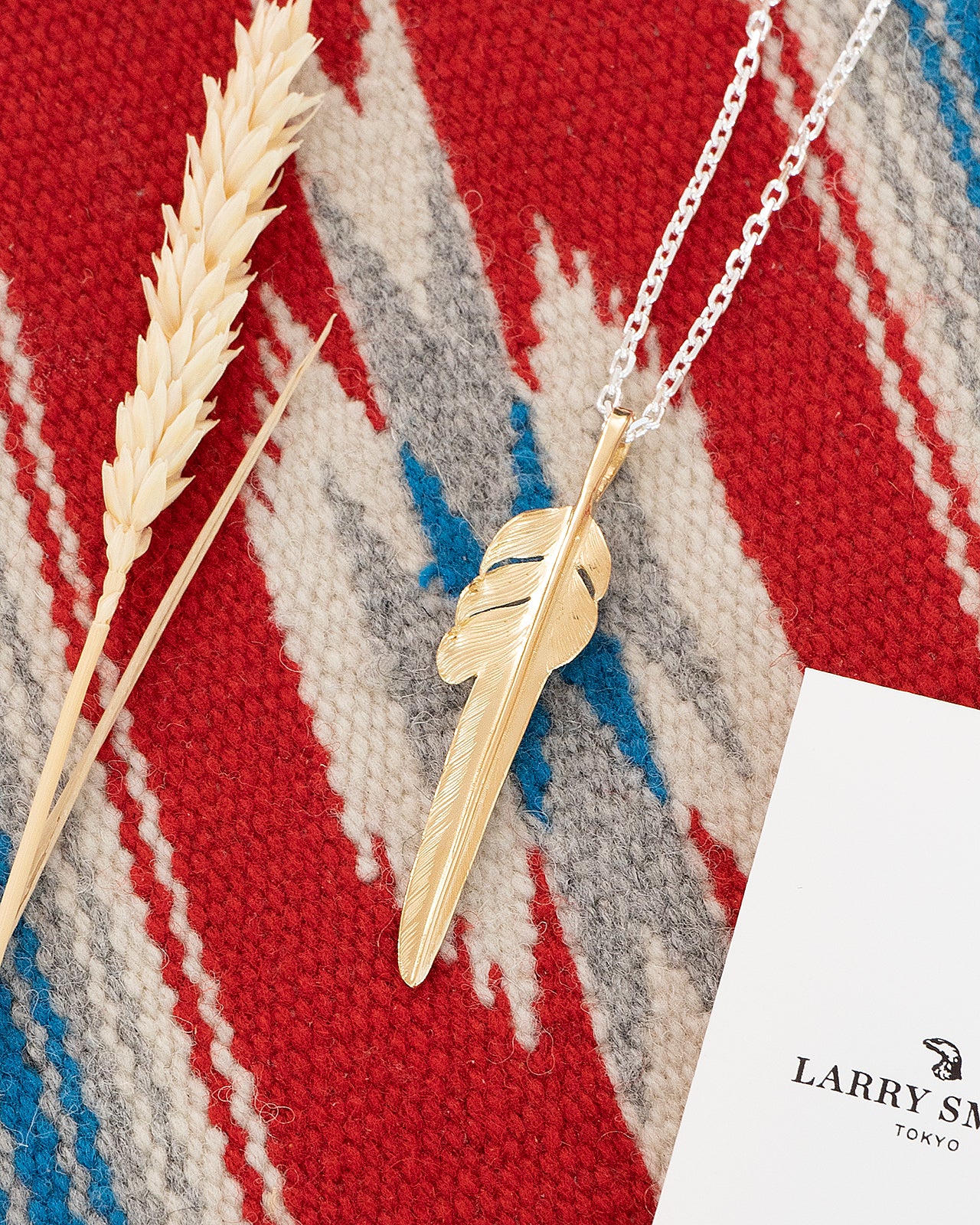 Larry Smith 18K Gold Kazekiri Feather, Large (Right) - Image 4