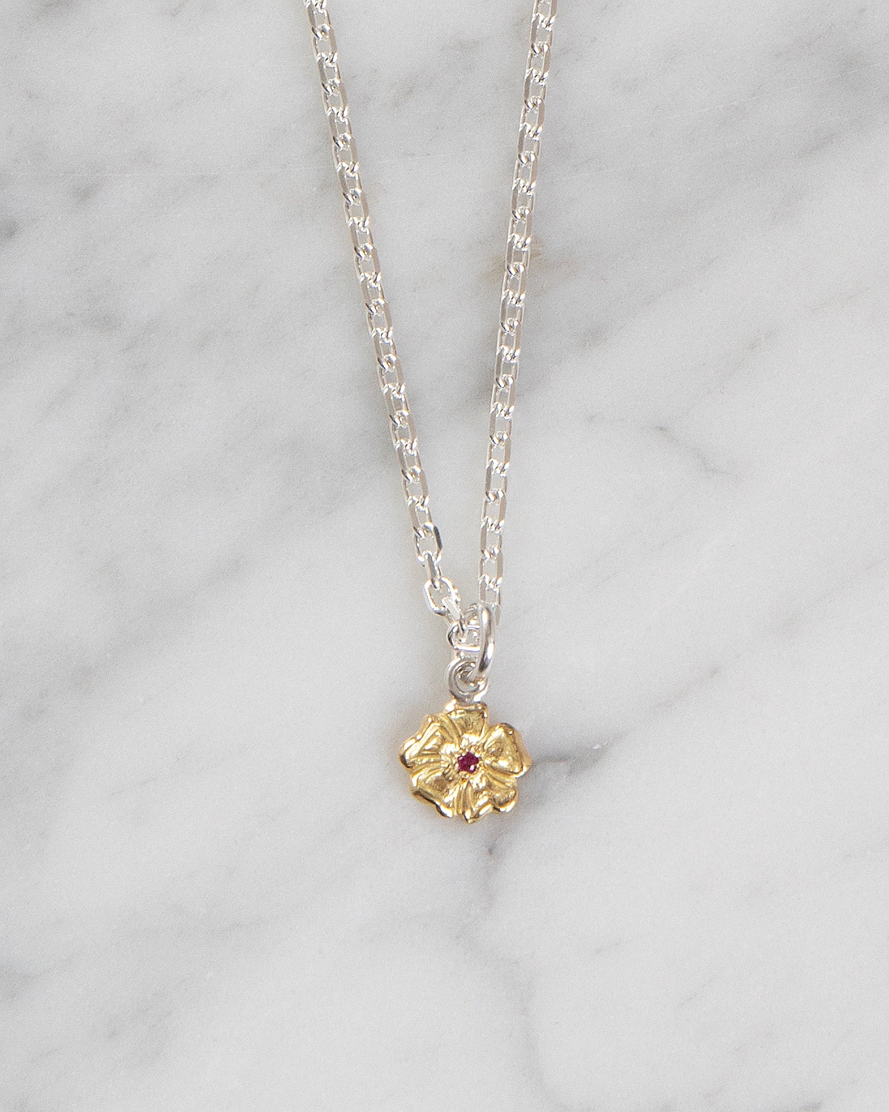 Larry Smith 18K Gold Rose Pendant, Small, Ruby - Image 2